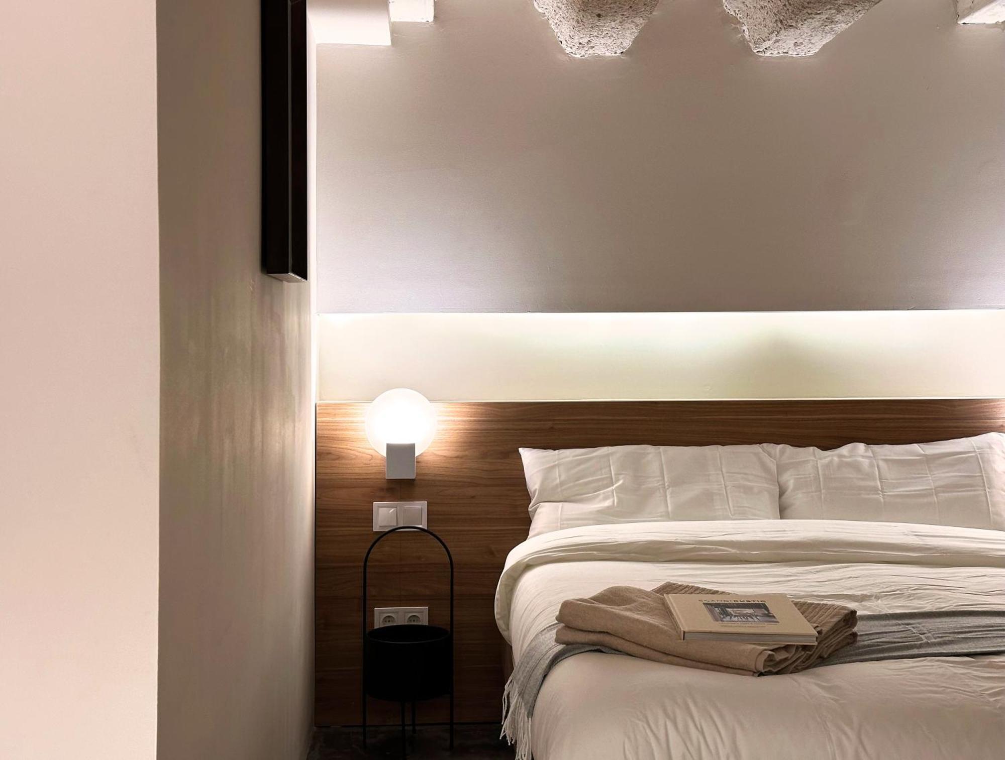 Boutique Apartments & Studios Bcn Barcelona Exterior photo