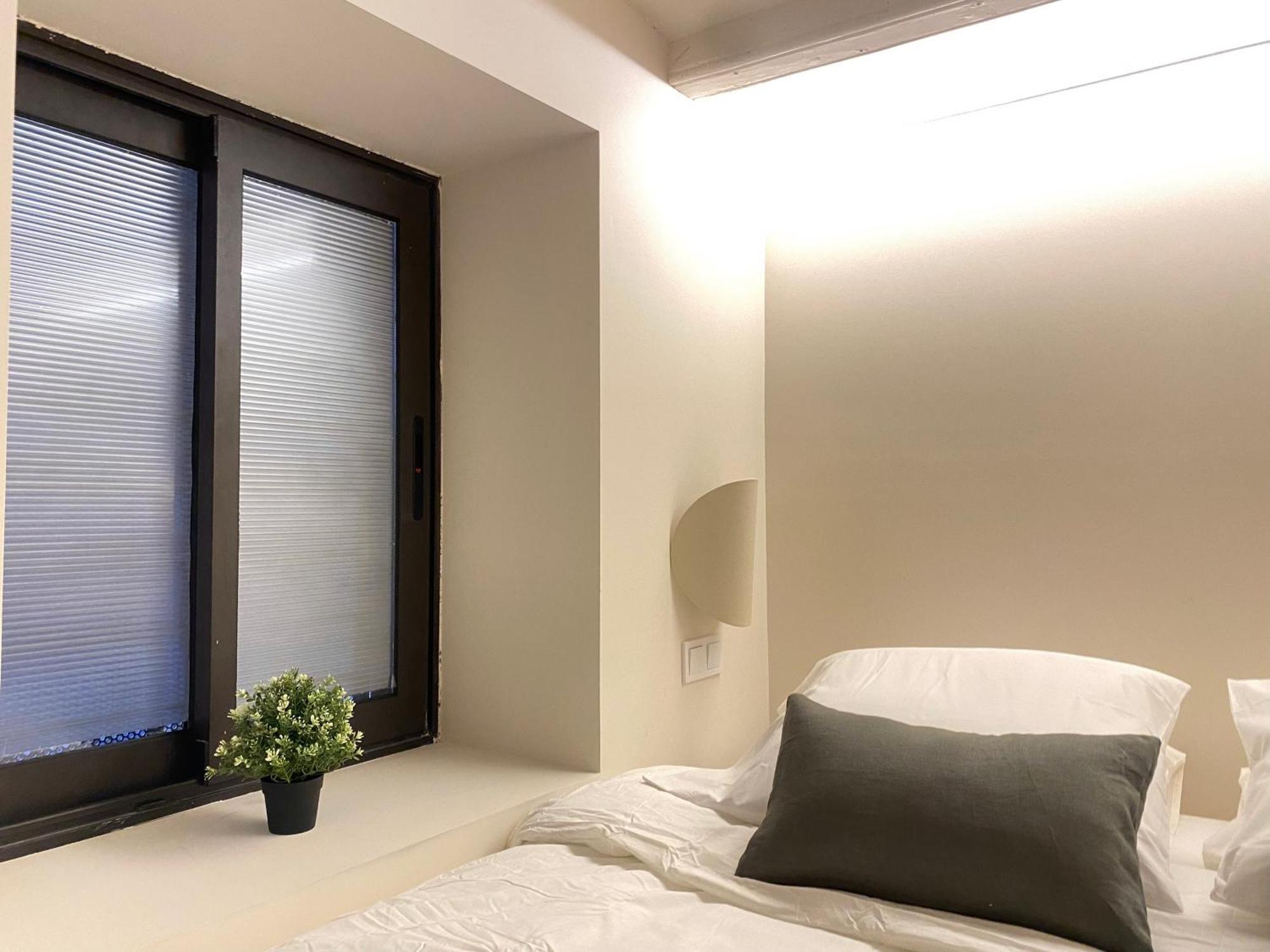 Boutique Apartments & Studios Bcn Barcelona Exterior photo