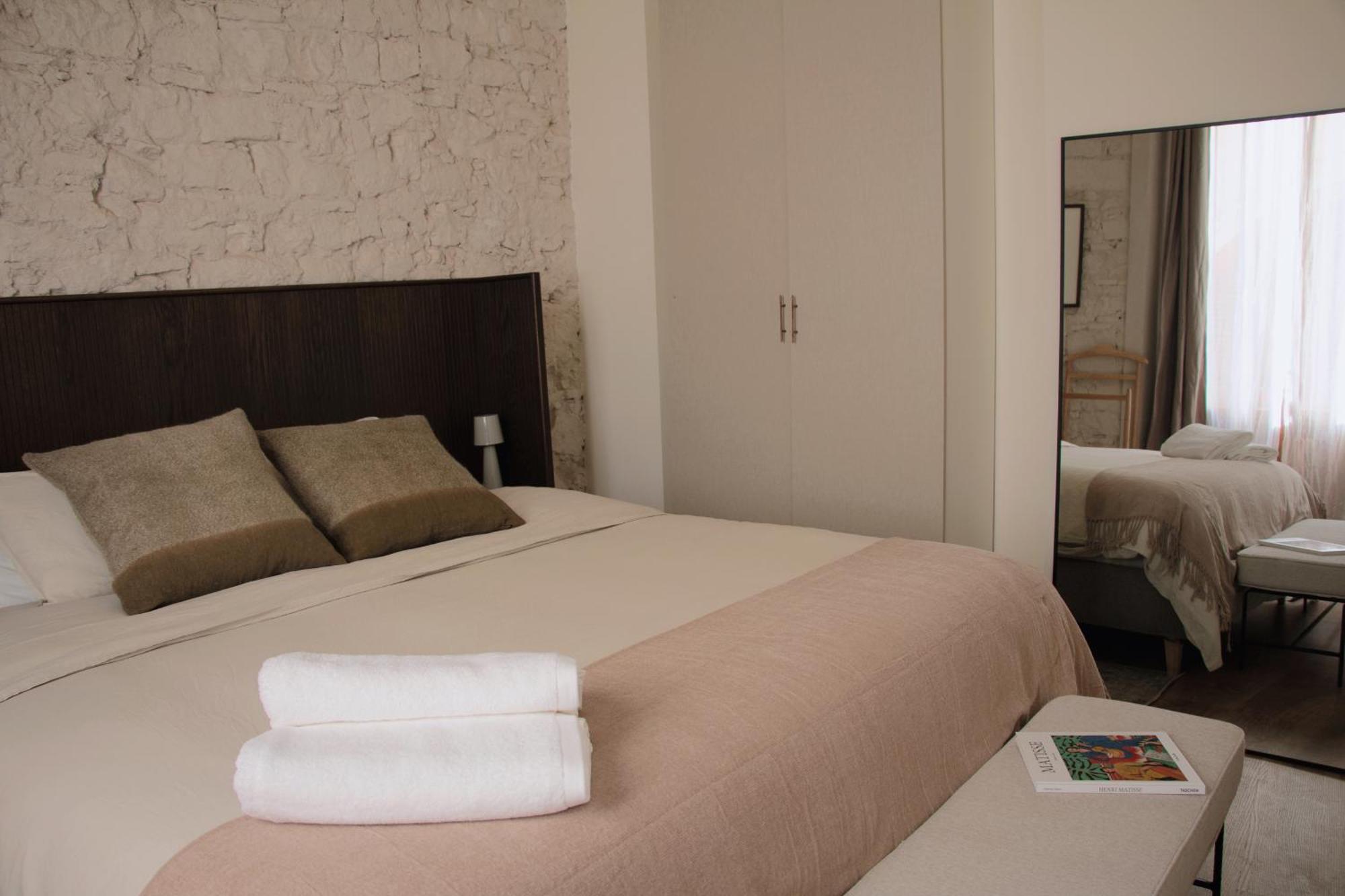 Boutique Apartments & Studios Bcn Barcelona Exterior photo